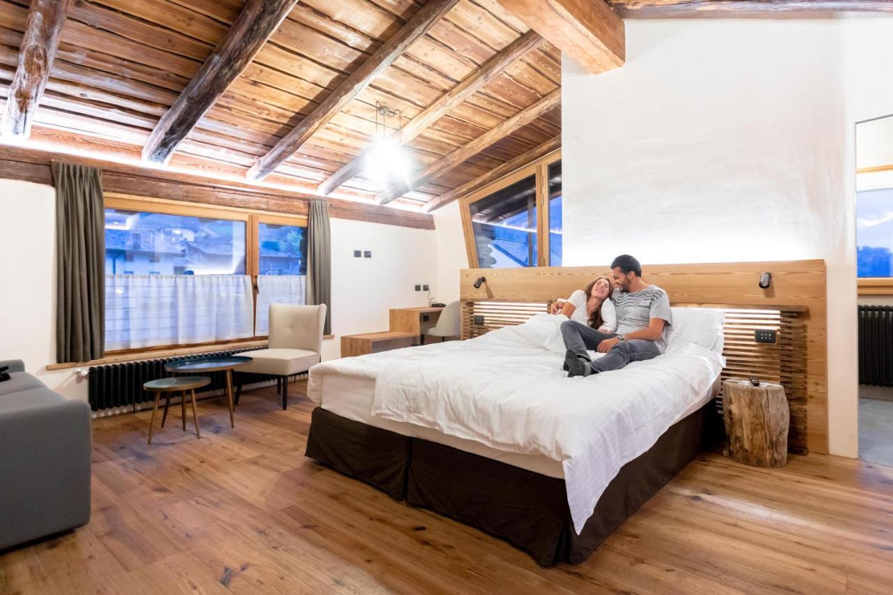 Curt di Clement Eco Mobility Hotel Tirano Buitenkant foto
